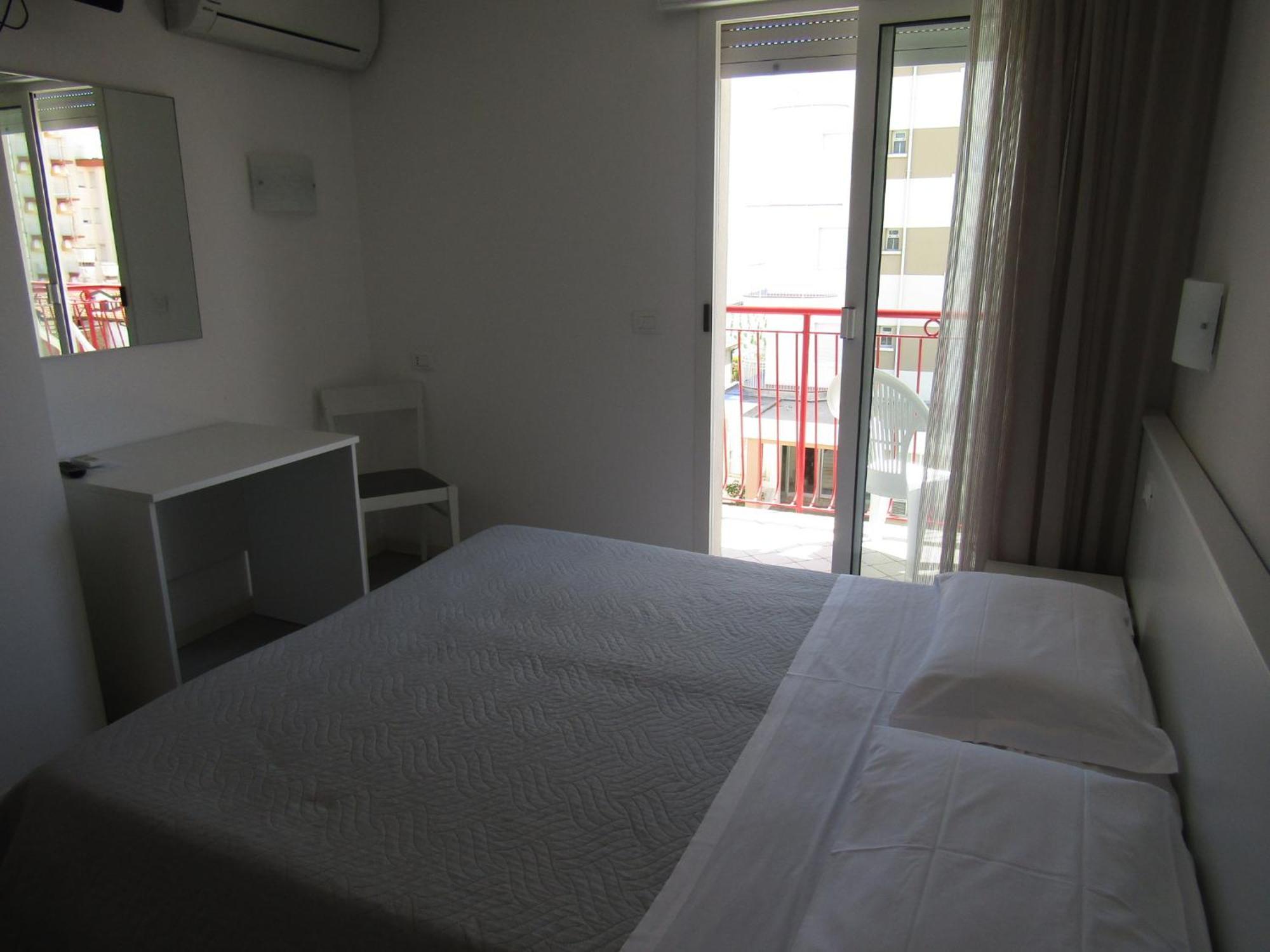 Hotel Atene Lido di Jesolo Exteriör bild