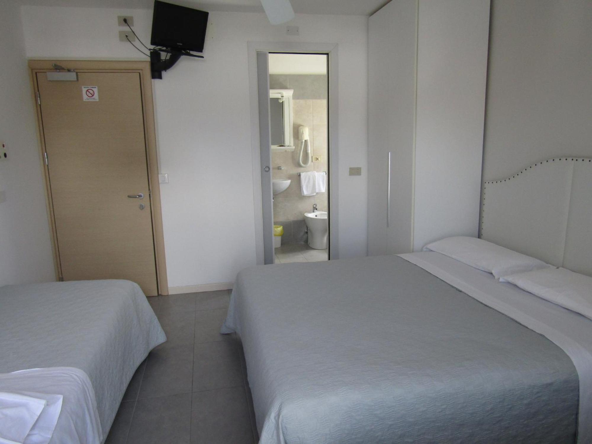 Hotel Atene Lido di Jesolo Exteriör bild