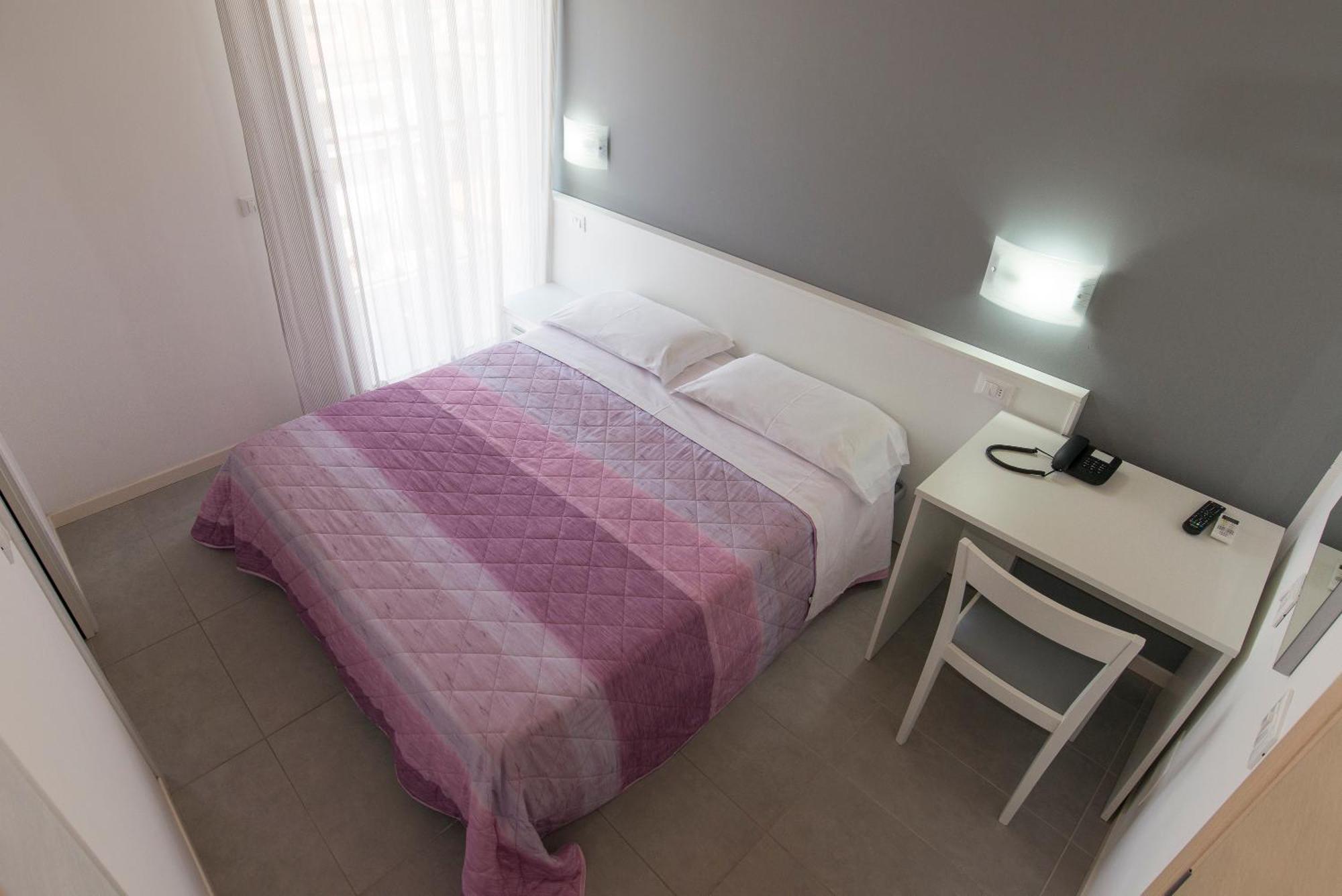 Hotel Atene Lido di Jesolo Exteriör bild